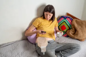 Ostomy bag care at home